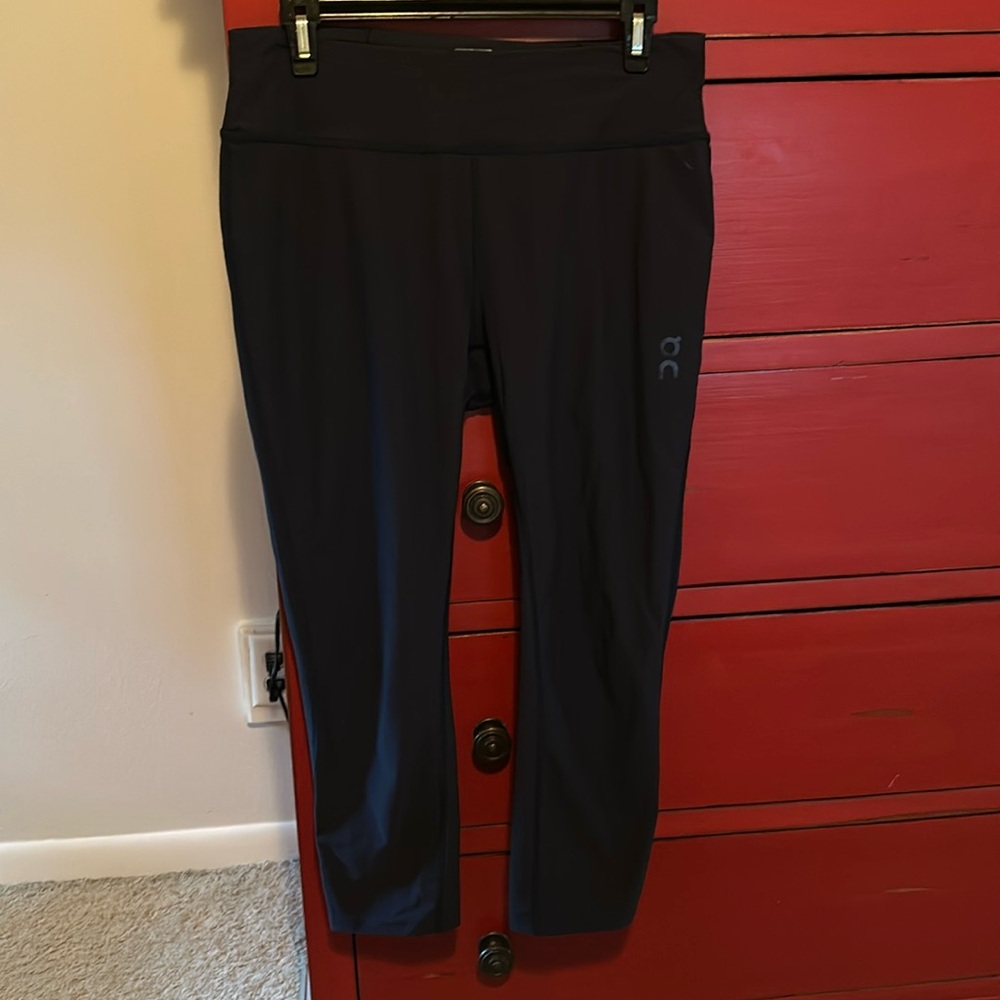 On Running leggings, navy, size L